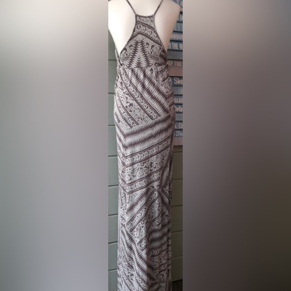 Jessica Simpson grey Aztec print maxi dress w/padded cups & racer back M 🎉SALE - Picture 3 of 15